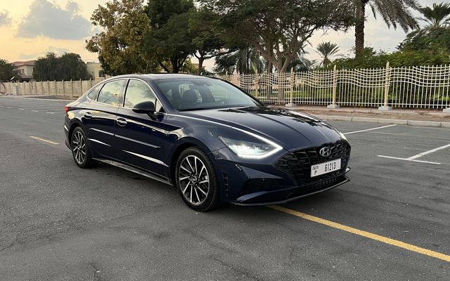 Hyundai Sonata - image 4