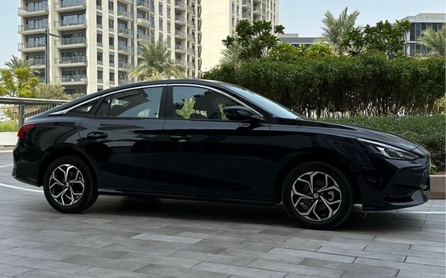 MG GT - image 1