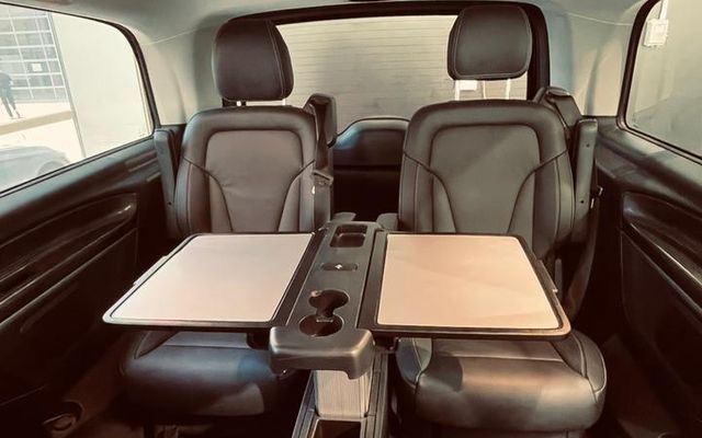 Mercedes V Class Avantgarde - image 4