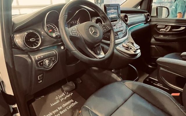 Mercedes V Class Avantgarde - image 3