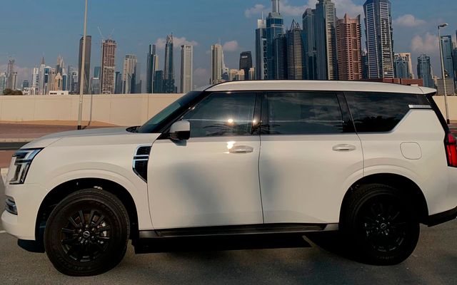 Nissan Patrol - image 2