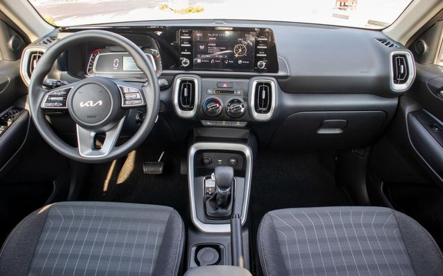 KIA SONET - image 3