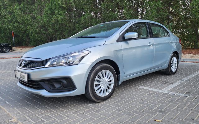 Suzuki Ciaz - image 1