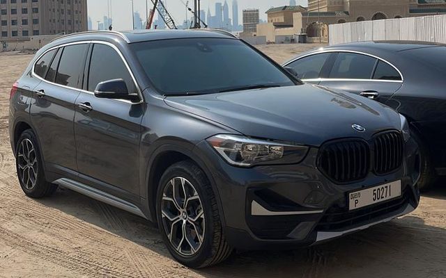 BMW X1 - image 1