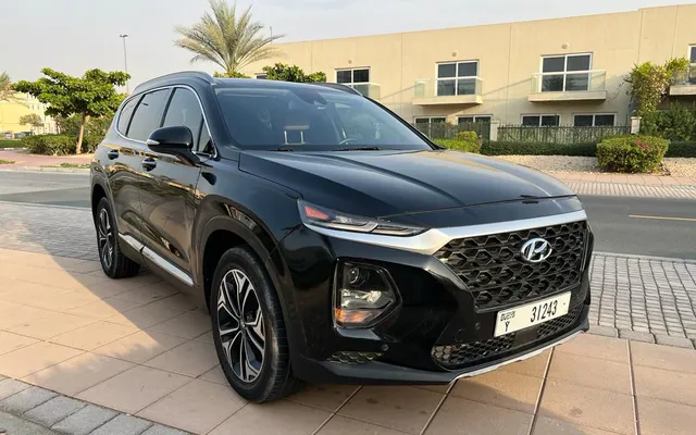 HYUNDAI SANTA FE - image 1