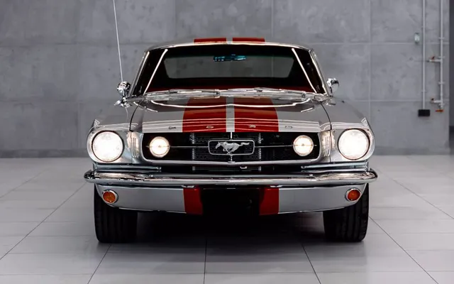 Ford Mustang – Picture 1