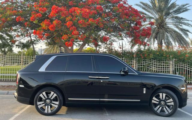 ROLLS ROYCE CULLINAN - image 2