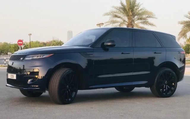 LAND ROVER RANGE ROVER SPORT - image 1