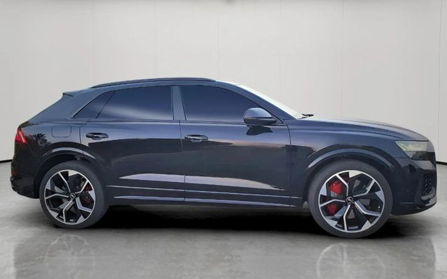 AUDI RS Q8 - image 4