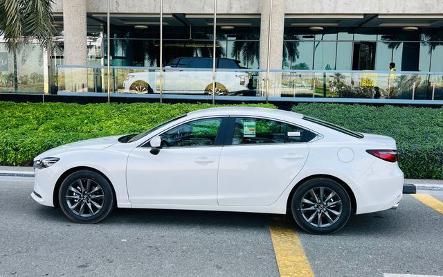 Mazda 6 - image 2