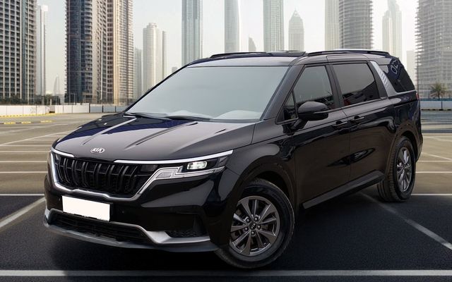 KIA CARNIVAL MPV 8 SEATS - image 1