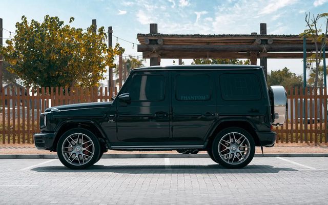 MERCEDES G63 - image 2