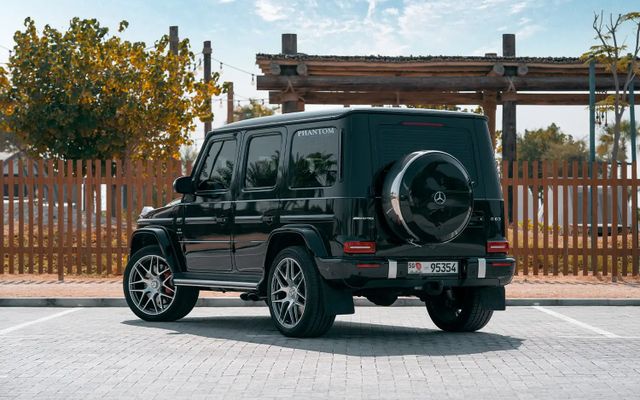 MERCEDES G63 - image 4