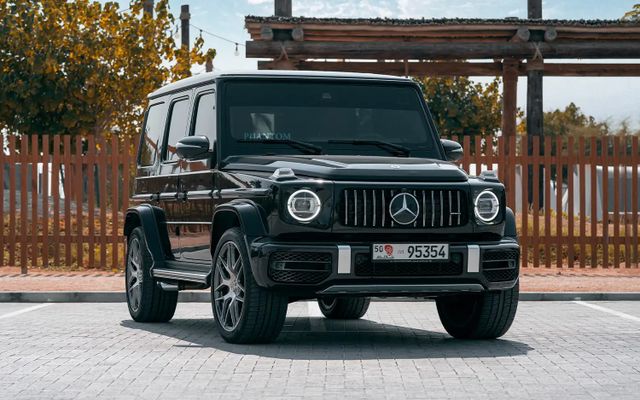 MERCEDES G63 - image 1