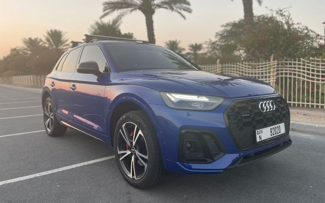 AUDI Q5 - image 1