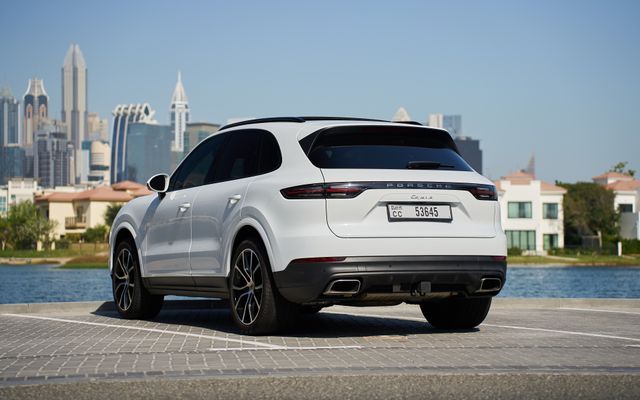 PORSCHE CAYENNE - image 3