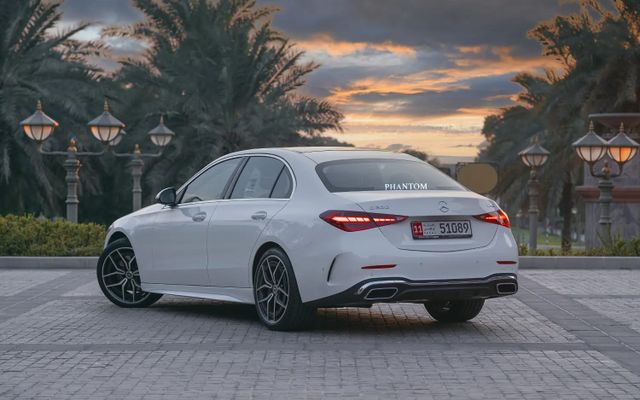 MERCEDES C200 - image 4