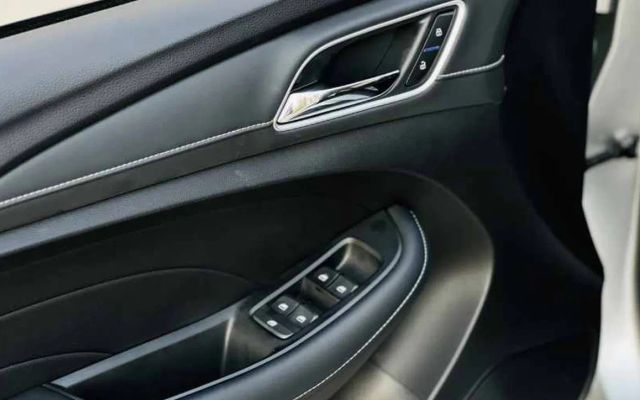 MG 5 - image 4