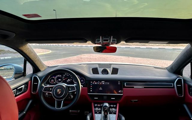 Porsche Cayenne GTS - image 4