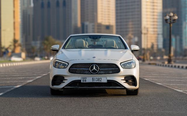 Mercedes E450 COUPE - image 3