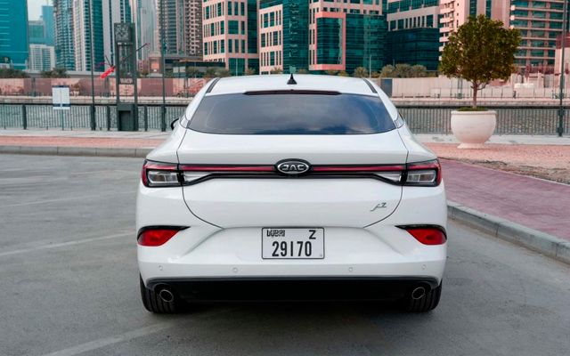JAC J7 - image 3