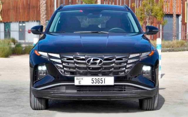 HYUNDAI TUCSON - image 3