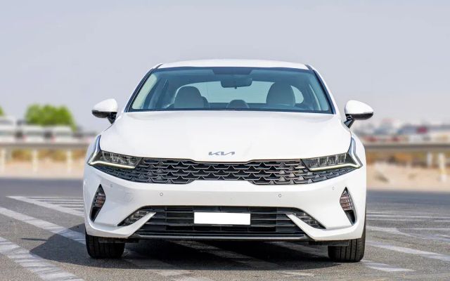 KIA K5 - image 3