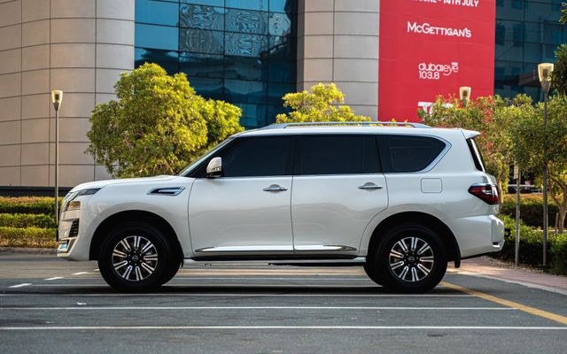 Nissan Patrol - image 2