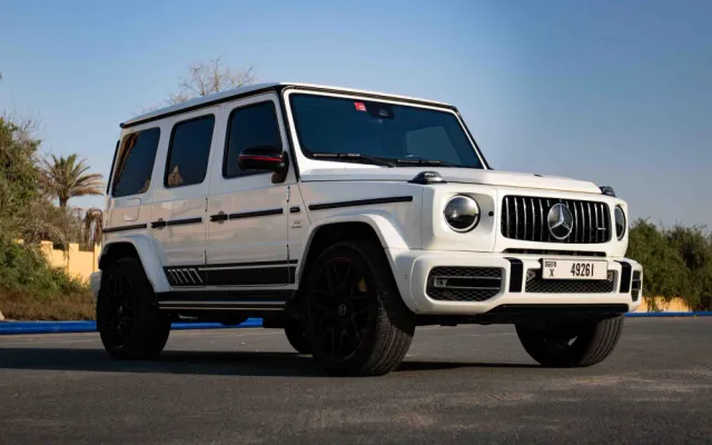 MERCEDES G63 - image 1