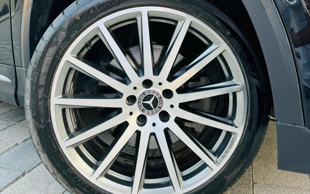 MERCEDES-BENZ GLA - image 4