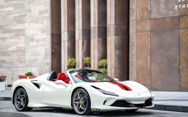 Ferrari F8 Tributo Spider - image 2