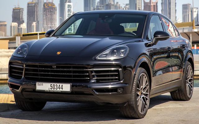 Porsche Cayenne - image 3