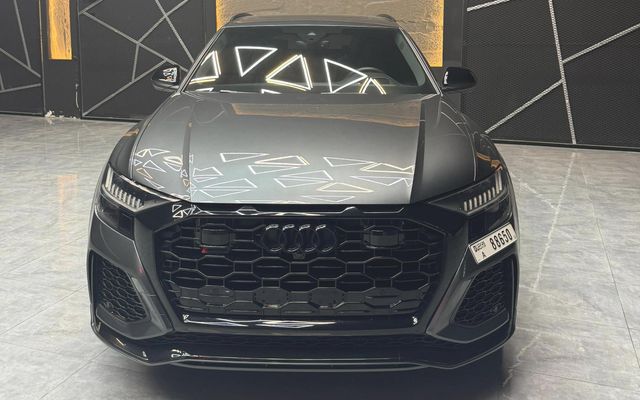 AUDI RS Q8 - image 3