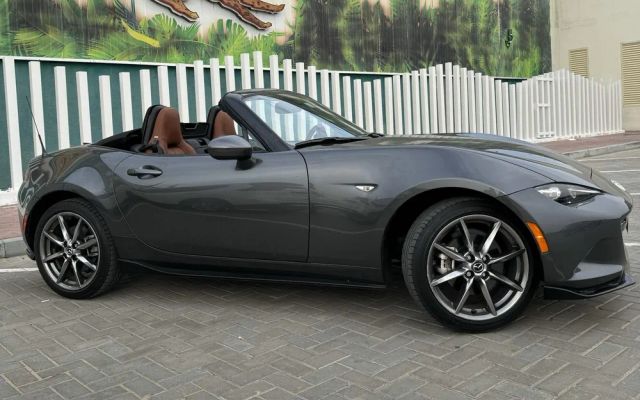 Mazda MX-5 - image 3