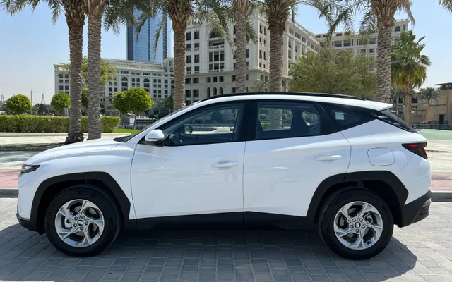 Hyundai Tucson - image 2