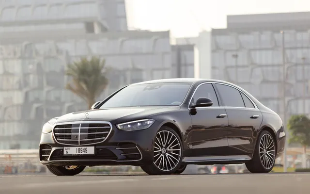 Mercedes S500 - image 1