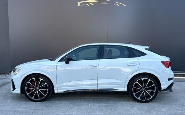 AUDI RS Q3 - image 2
