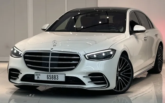 MERCEDES S580 V8 - image 1