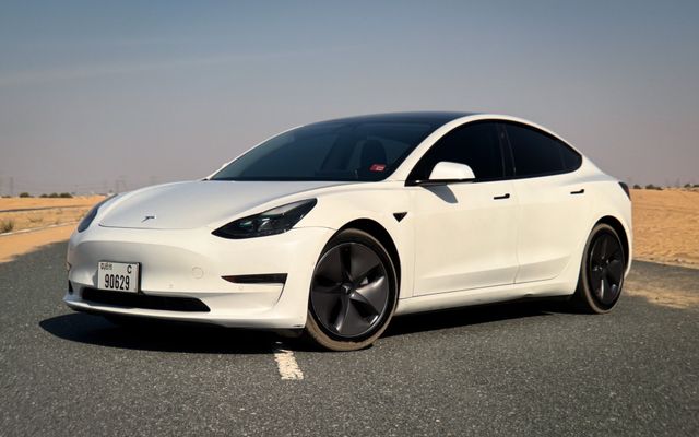 Tesla Model 3 - image 1