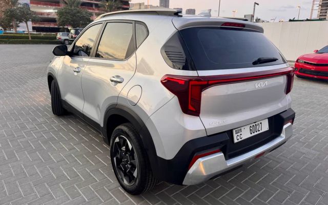KIA SONET - image 4
