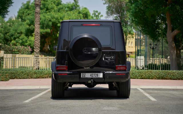 MERCEDES G63 AMG - image 4