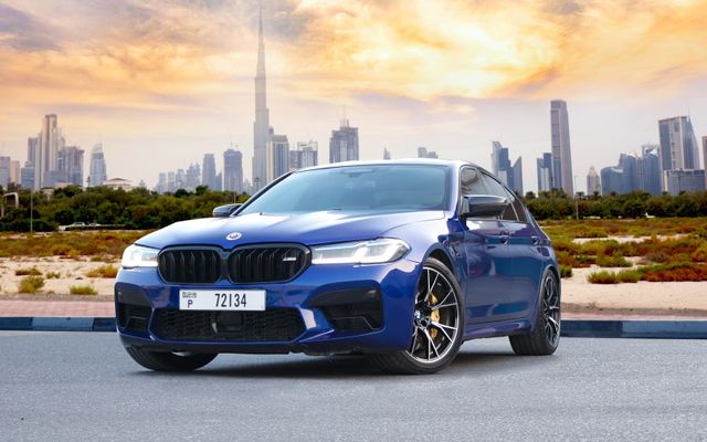 BMW M5 Competition Blue - image 1