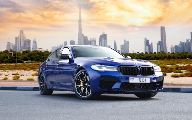BMW M5 Competition Blue - image 4