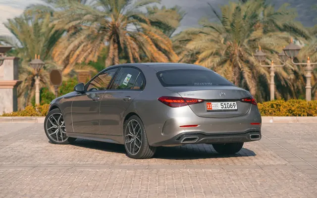 MERCEDES C200 - image 4
