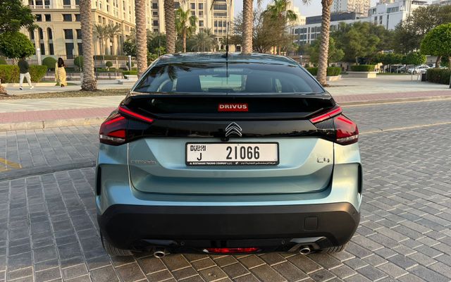Citroen C4 - image 4