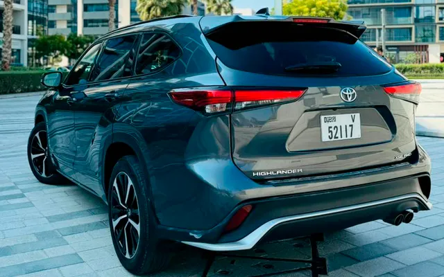 TOYOTA HIGHLANDER - image 2