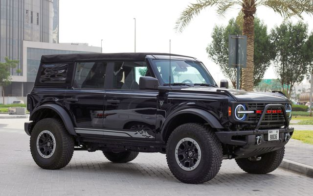 Ford Bronco - image 4