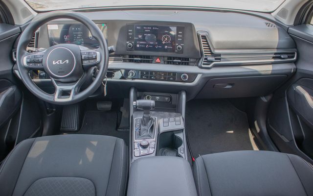 KIA SPORTAGE - image 3