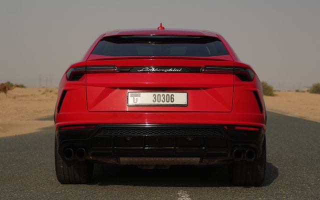 LAMBORGHINI URUS - image 4