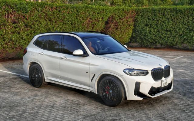 BMW X3 - image 3